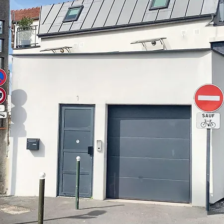 Voyage, Balcon, Vrai Lit Et Dressing - Loc Smart * Argenteuil